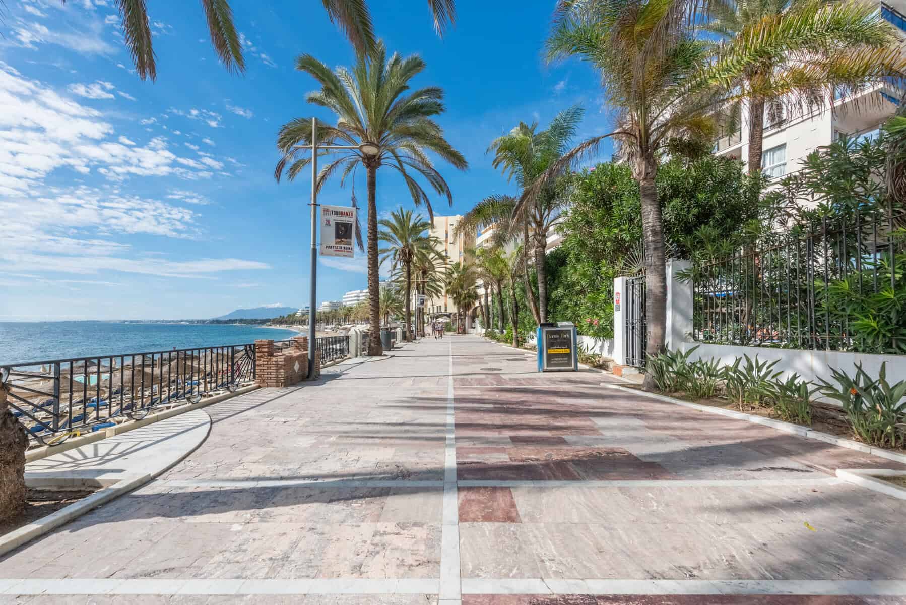 Move to Spain in midlife