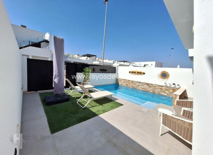 villa for sale in Santiago de la Ribera