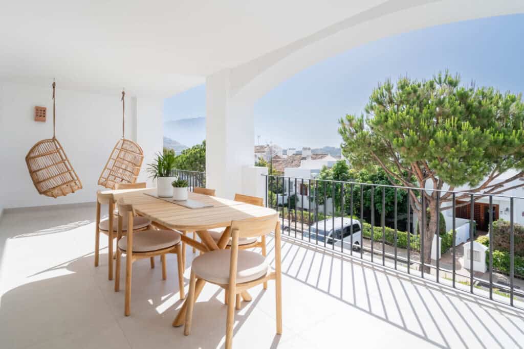 apartment in Benahavis