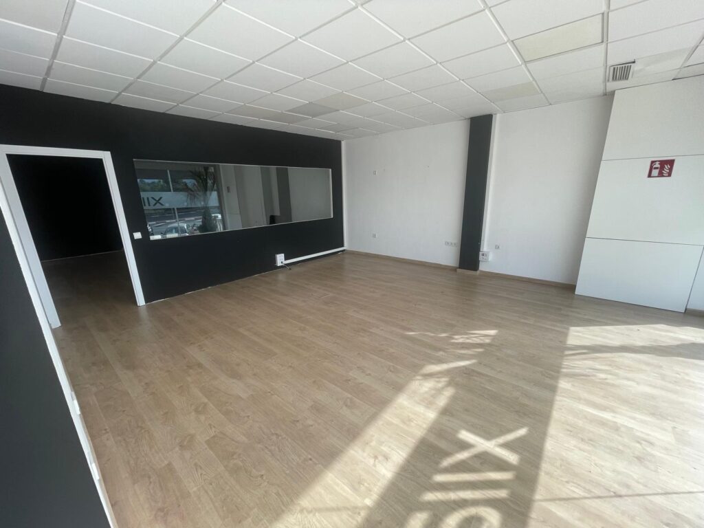 Commercial Unit for month in Altea