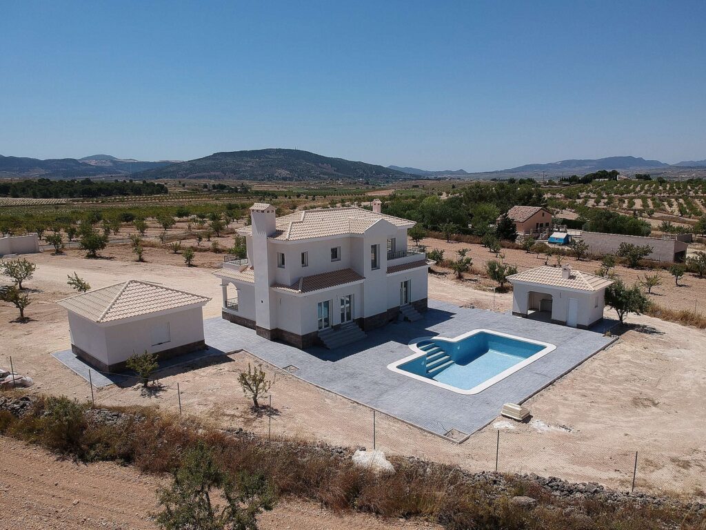 Villa for sale in Pinoso