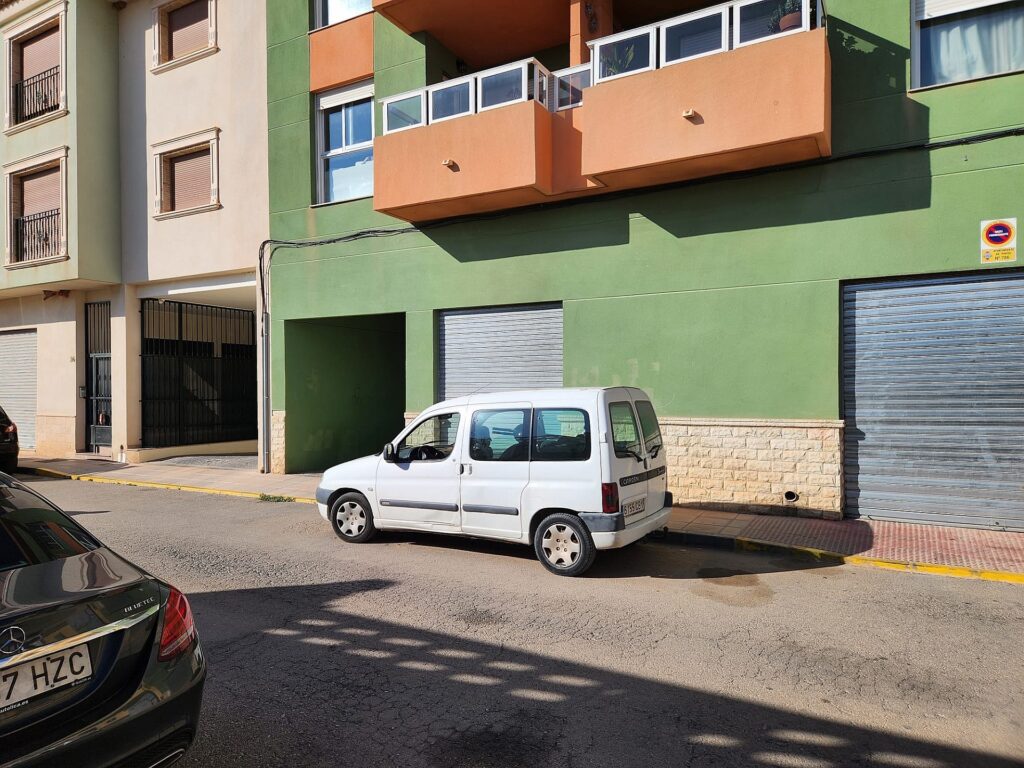 Garage for sale in Pinoso