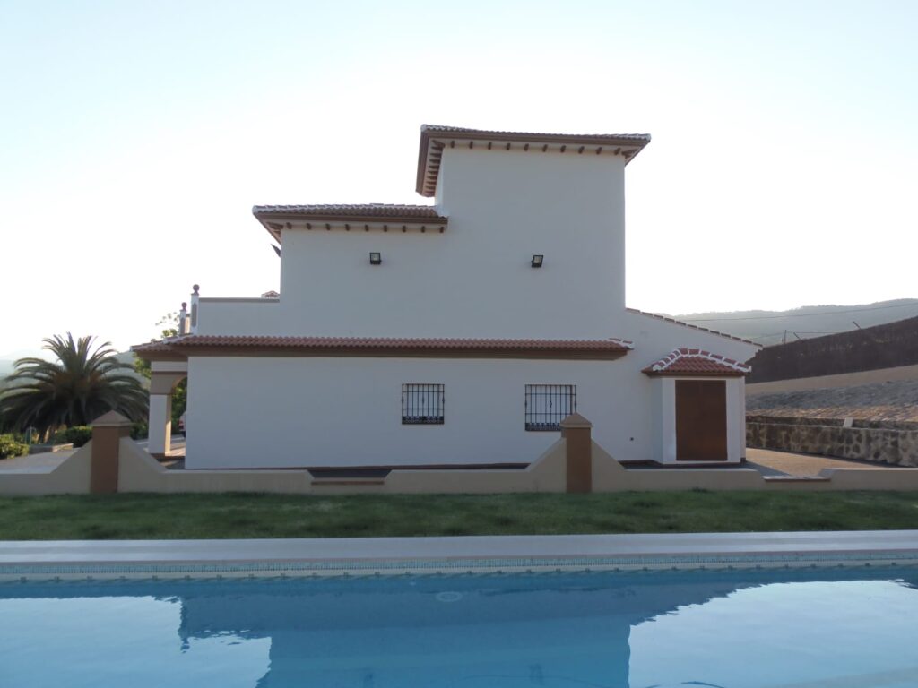 villa for sale in Arriate