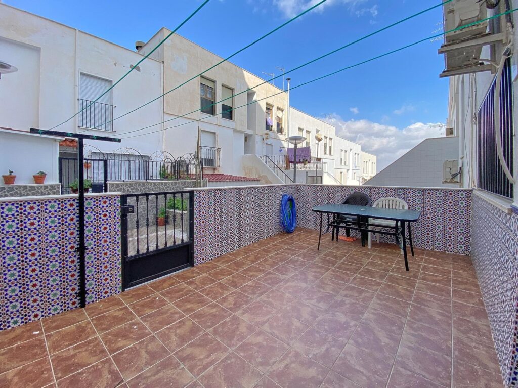 Terraced house for sale in Macael