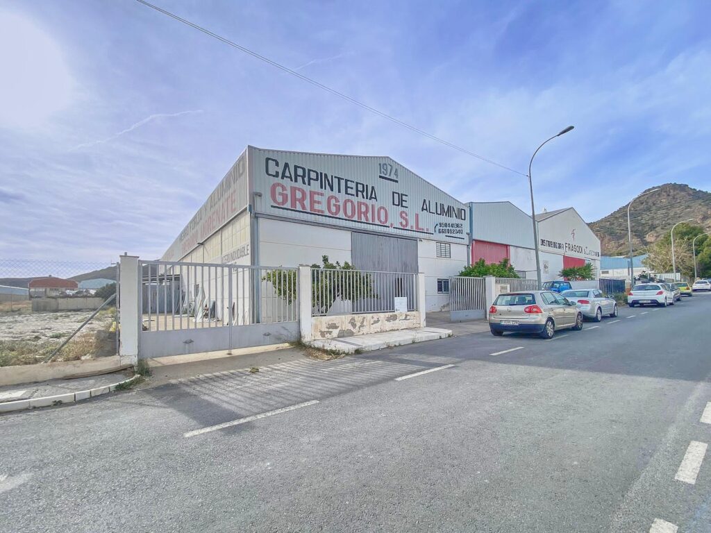 Industrial unit for month in Olula del Rio