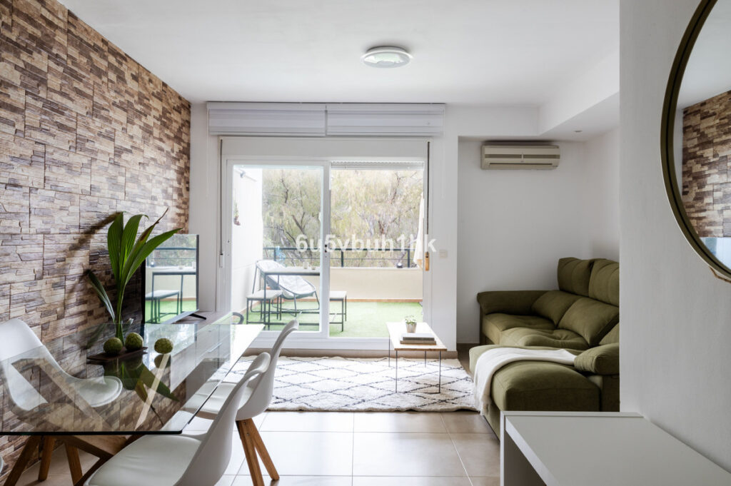 apartment for sale in Calahonda