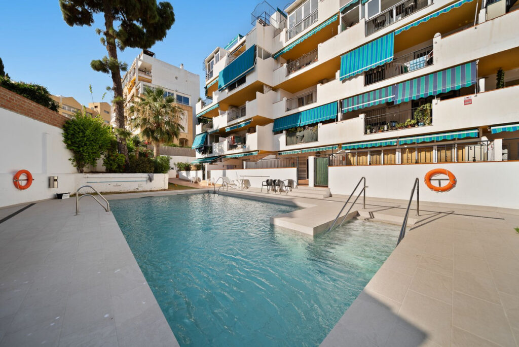 Apartment for sale in Benalmadena Costa