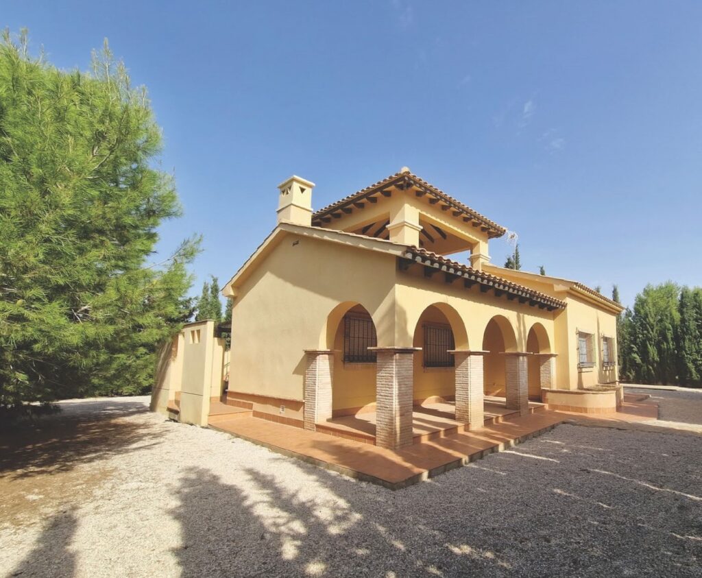 villa for sale in Fuente Alamo